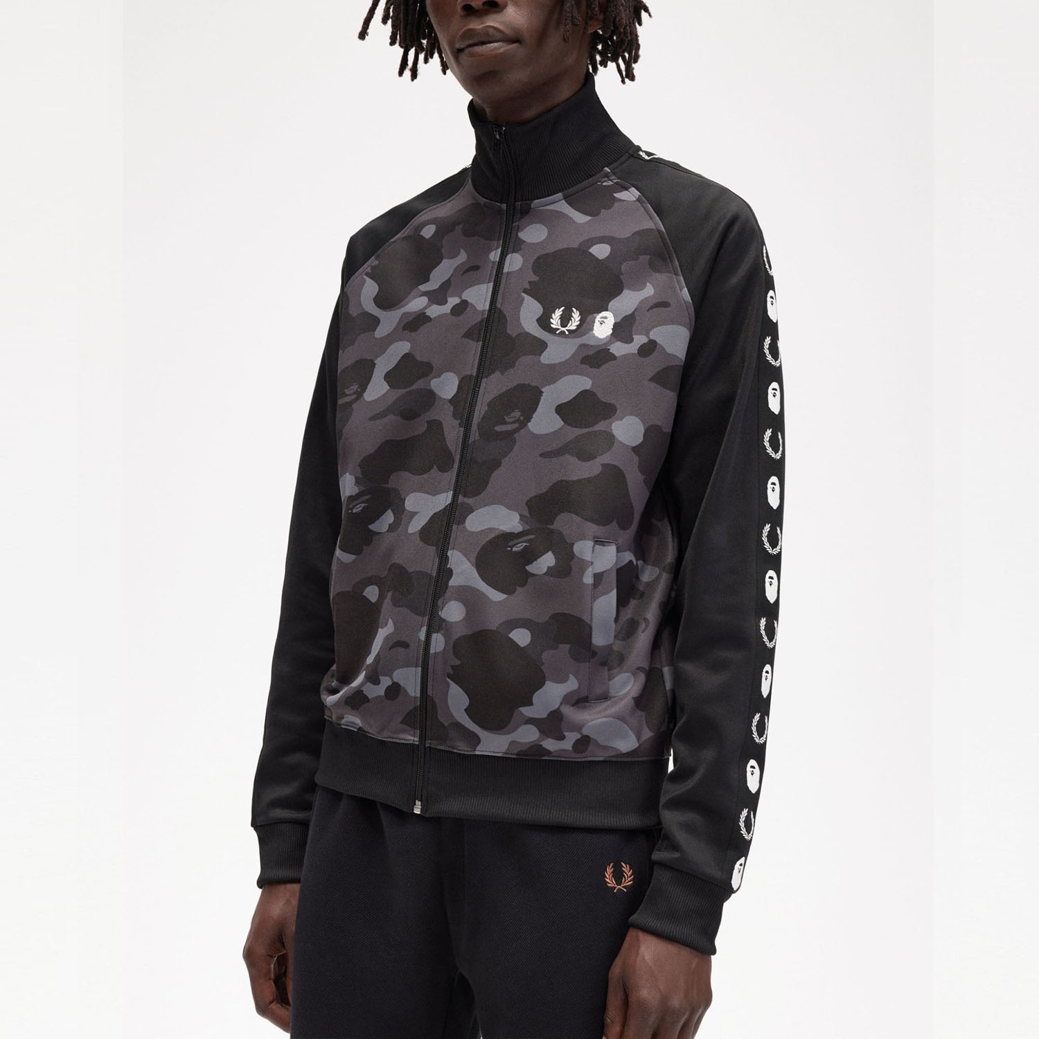 FRED PERRY X BAPE TRACK JACKET Sサイズ FRED PERRY X BAPE TRACK JACKET Sサイズ